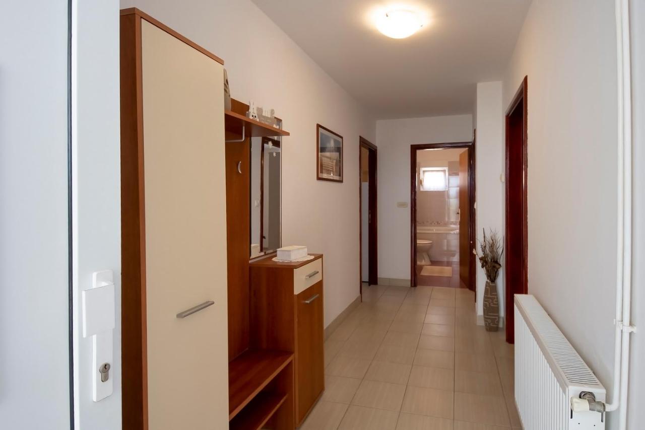 Apartman Mia ชิเบนิก ภายนอก รูปภาพ
