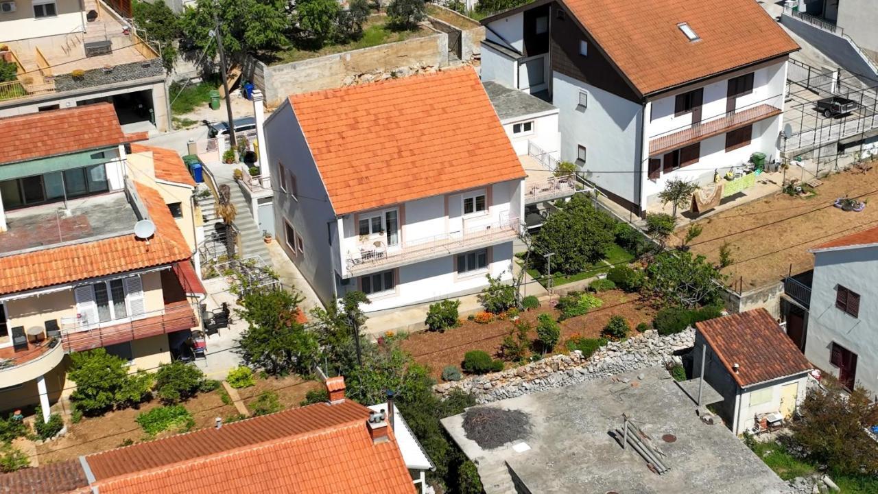 Apartman Mia ชิเบนิก ภายนอก รูปภาพ